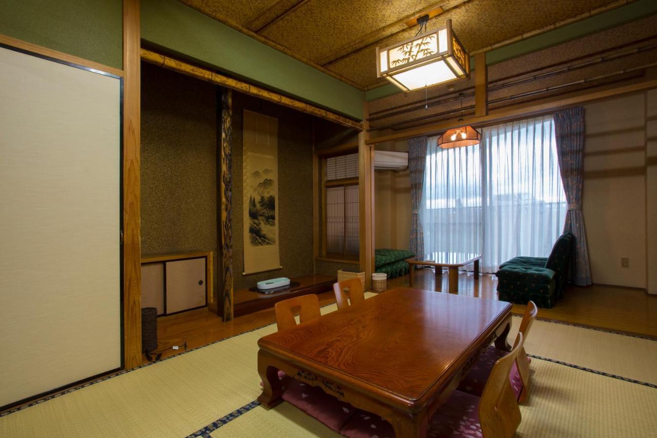 Hunagoya Takatori Ryokan Chikugo Экстерьер фото
